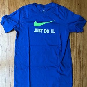 NWOT Nike “Just Do It” Tee
